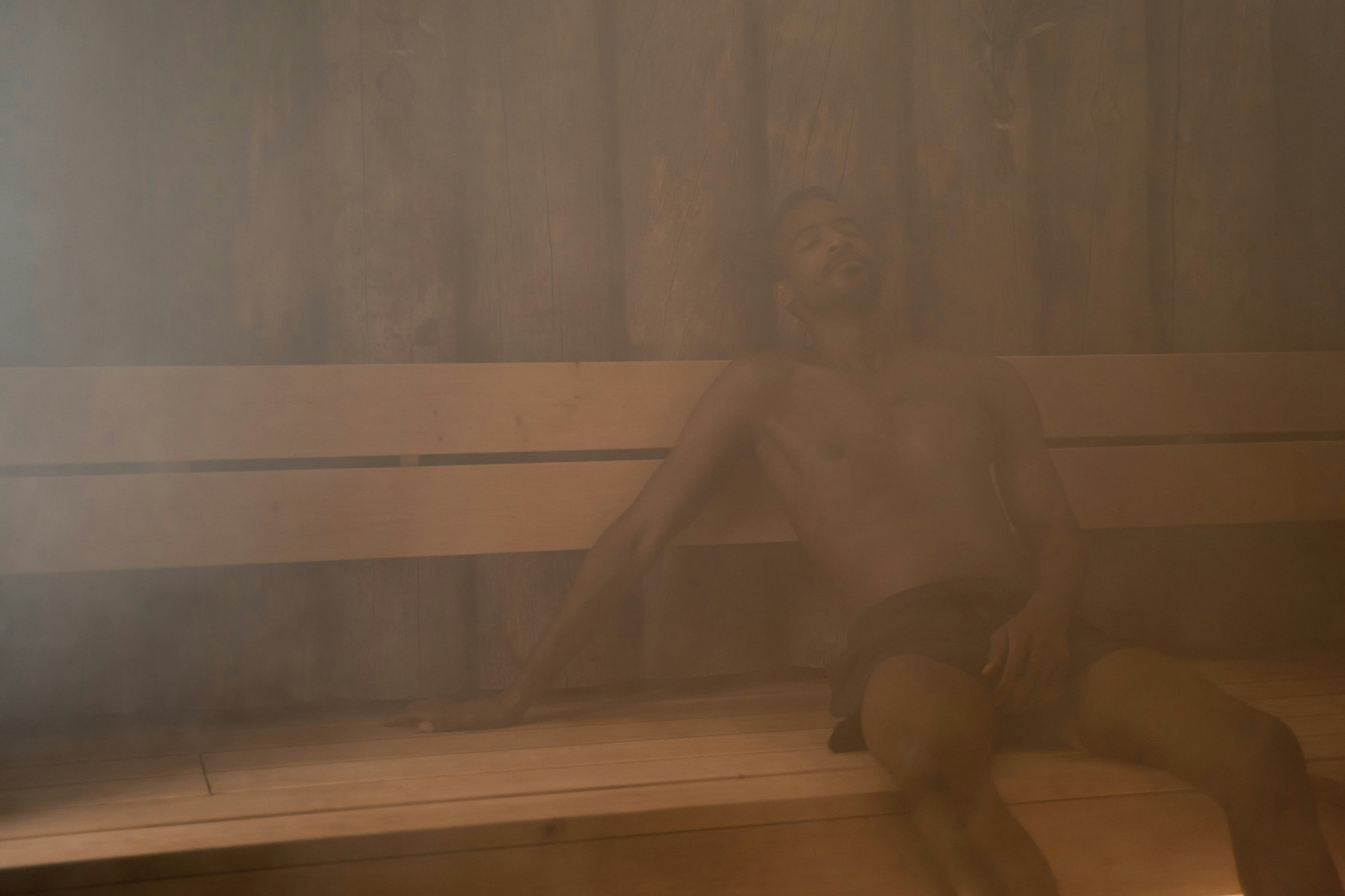 Man in de gay sauna